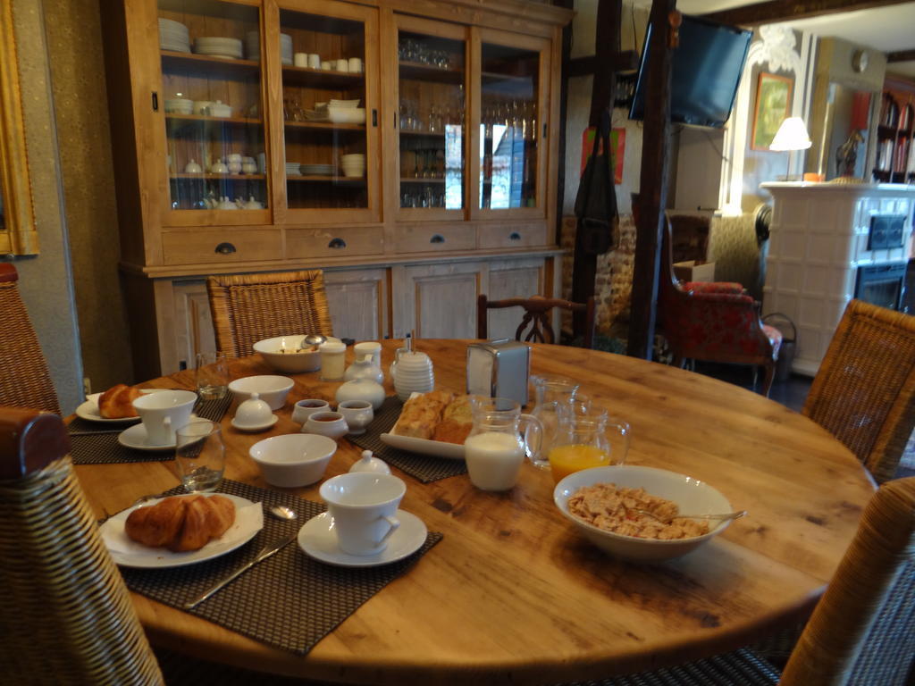 L'Art Du Temps Bed and Breakfast Montreuil  Exterior foto